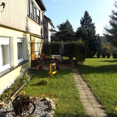Ferienwohnung Haus am Waldesrand Tanne Exterior foto